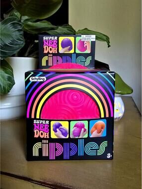 NIB Schylling Super Needoh Ripple - PINK